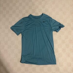 NIKE TEE